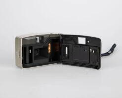 Nikon AF240SV 35mm Film Camera W/ Case (serial 5805286)(Nikon Af240sv 35mm Film Camera W Case Serial 5805286) -Vintage Camera Store nikon AF240V 35mm film pns camera serial 5805286 20240717 1755