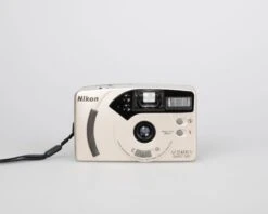 Nikon AF240SV 35mm Film Camera W/ Case (serial 5805286)(Nikon Af240sv 35mm Film Camera W Case Serial 5805286)