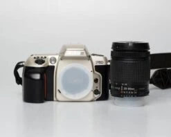 Nikon F60 35mm Film SLR W/ AF Nikkor 28-80mm Lens + Manual (serial 2417905)(Nikon F60 35mm Film Slr W Af Nikkor 28 80mm Lens Manual Serial 2417905)