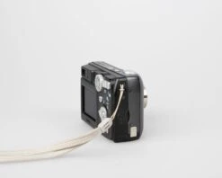 Nikon Coolpix 7600 7MP CCD Sensor Digicam W/ Battery Charger + Manual In French (uses AA Batteries)(Nikon Coolpix 7600 7mp Ccd Sensor Digicam W Battery Charger Manual In French Uses Aa Batteries) -Vintage Camera Store nikon coolpix 7600 ccd digicam 202304304132