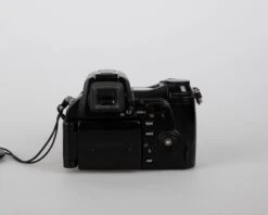 Nikon Coolpix 8800 8MP CCD Sensor Digicam W/ Charger + Battery + 256MB CF Card(Nikon Coolpix 8800 8mp Ccd Sensor Digicam W Charger Battery 256mb Cf Card) -Vintage Camera Store nikon coolpix 8800 8 megapixel CCD digicam 20240325 1231