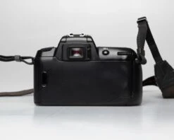 Nikon F60 35mm Film SLR W/ AF Nikkor 28-80mm Lens + Manual (serial 2696418)(Nikon F60 35mm Film Slr W Af Nikkor 28 80mm Lens Manual Serial 2696418) -Vintage Camera Store nikon f60 35mm film slr camera serial 2696418 20250311 1