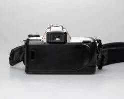 Nikon F65 (aka N65) 35mm Film SLR W/ AF Nikkor 28-80mm Lens (serial 2941044)(Nikon F65 Aka N65 35mm Film Slr W Af Nikkor 28 80mm Lens Serial 2941044) -Vintage Camera Store nikon f65 35mm film slr camera serial 2941044 20250104 10