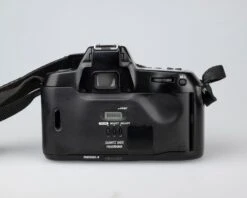 Nikon F70 35mm Film SLR W/ AF Nikkor 28-80mm 3.5-5.6D Lens(Nikon F70 35mm Film Slr W Af Nikkor 28 80mm 3 5 5 6d Lens) -Vintage Camera Store nikon f70 slr camera with 28 80mm lens 202211182312