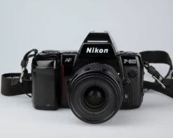 Nikon F-801 35mm SLR + Nikon Speedlight SB-24 + AF Nikkor 35-80mm Lens + Manual(Nikon F 801s 35mm Slr Nikon Speedlight Sb 24 Af Nikkor 35 80mm Lens) -Vintage Camera Store nikon f801 35mmSLR with SB 24 speedlight 202212112612