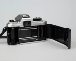 Nikon FG 35mm Film SLR Camera With 50mm F1.8 Lens And Ever-ready Case(Nikon Fg 35mm Film Slr Camera With 50mm F1 8 Lens And Ever Ready Case) -Vintage Camera Store nikon fg 35mm SLR serial 9005607 202303233420