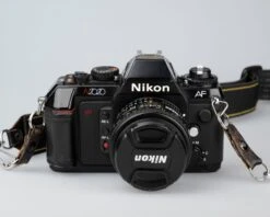 Nikon N2020 35mm Film SLR W/ AF Nikkor 50mm F1.8 Lens(Nikon N2020 35mm Film Slr W Af Nikkor 50mm F1 8 Lens) -Vintage Camera Store nikon n2020 with AF Nikkor 50mm f18 202212112568