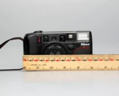 Nikon One Touch (L35AF3) 35mm Camera W/ Case (serial 3214857) | Film🎞tested(Nikon One Touch L35af3 35mm Camera W Case Serial 3214857) -Vintage Camera Store nikon one touch af3 35mm film pns camera serial 3214857 20241203 7