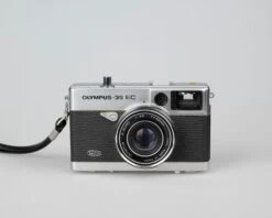 Olympus 35 EC Viewfinder 35mm Camera W/ Case + Flash(Olympus 35 Ec Viewfinder 35mm Camera W Case Flash) -Vintage Camera Store olympus 35 EC 35mm zonefocus camera 202303243529