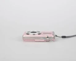 Olympus FE-330 8MP CCD Sensor Digicam W/ Charger + Battery + 2GB XD Card + Case + Transfer Cable(Olympus Fe 330 8mp Ccd Sensor Digicam W Charger Battery 2gb Xd Card Case) -Vintage Camera Store olympus FE30 digicam 8mp 20240724 1873