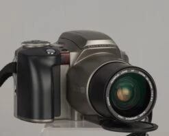 Olympus IS-300 'bridge' 35mm Film SLR With 28-110 Lens(Olympus Is 300 Bridge 35mm Film Slr With 28 110 Lens) -Vintage Camera Store olympus IS300 ser1202591 20201110 205