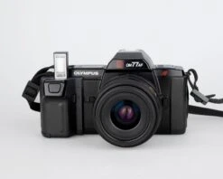 Olympus OM-77AF 35mm Film SLR W/ 35-70mm Compact Zoom Len (serial 2051092)(Olympus Om 77 35mm Film Slr W 35 70mm Compact Zoom Len Serial 2051092) -Vintage Camera Store olympus OM77 35mm SLR camera serial 2051092 20231223 380