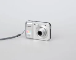 Olympus T-10 10MP CCD Sensor Digicam W/ 4GB SD Card + Box + Manuals + CD + Cable(Olympus T 10 10mp Ccd Sensor Digicam W 4gb Sd Card Box Manuals Cd Cable) -Vintage Camera Store olympus T 10 10mp digicam camera 20240729 2187