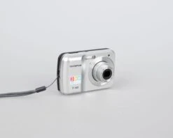 Olympus T-10 10MP CCD Sensor Digicam W/ 4GB SD Card + Box + Manuals + CD + Cable(Olympus T 10 10mp Ccd Sensor Digicam W 4gb Sd Card Box Manuals Cd Cable) -Vintage Camera Store olympus T 10 10mp digicam camera 20240729 2188