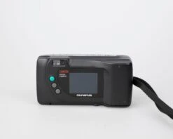 Olympus Camedia D-340R 1.3 MP CCD Sensor Digicam W/ 8 MB SmartMedia Card (uses AA Batteries)(Olympus Camedia D 340r 1 3 Mp Ccd Sensor Digicam W 8 Mb Smartmedia Card Uses Aa Batteries) -Vintage Camera Store olympus camedia d 340R digicam 202305114196