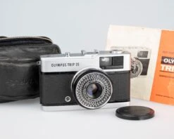Olympus Trip 35 35mm Camera W/ Case And Manual (serial 1198715)(Olympus Trip 35 35mm Camera W Case And Manual Serial 1198715)