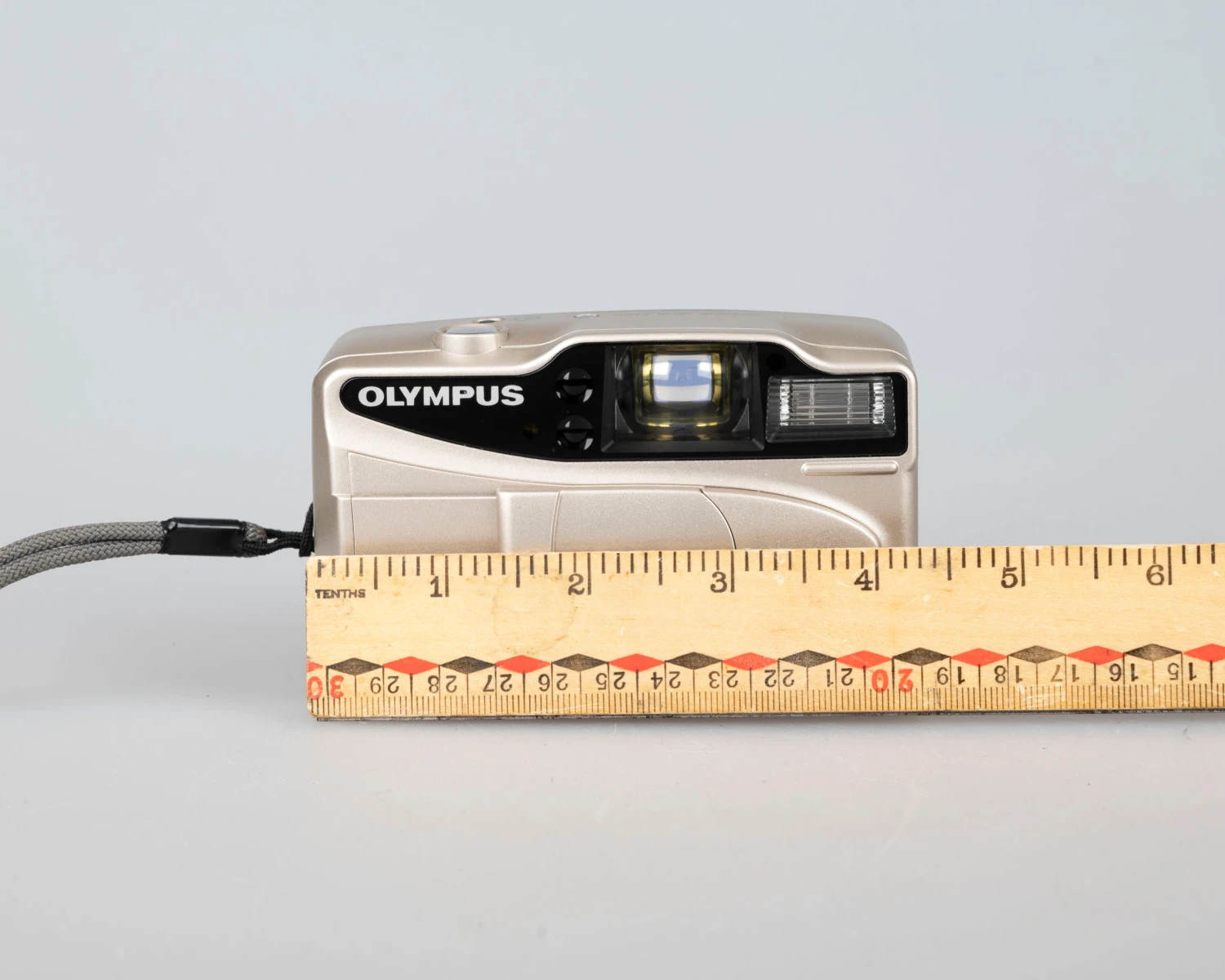 Olympus Trip XB AF-44 35mm Camera (serial 5603949)(Olympus Trip Xb Af 44 35mm Camera Serial 5603949) - Image 2