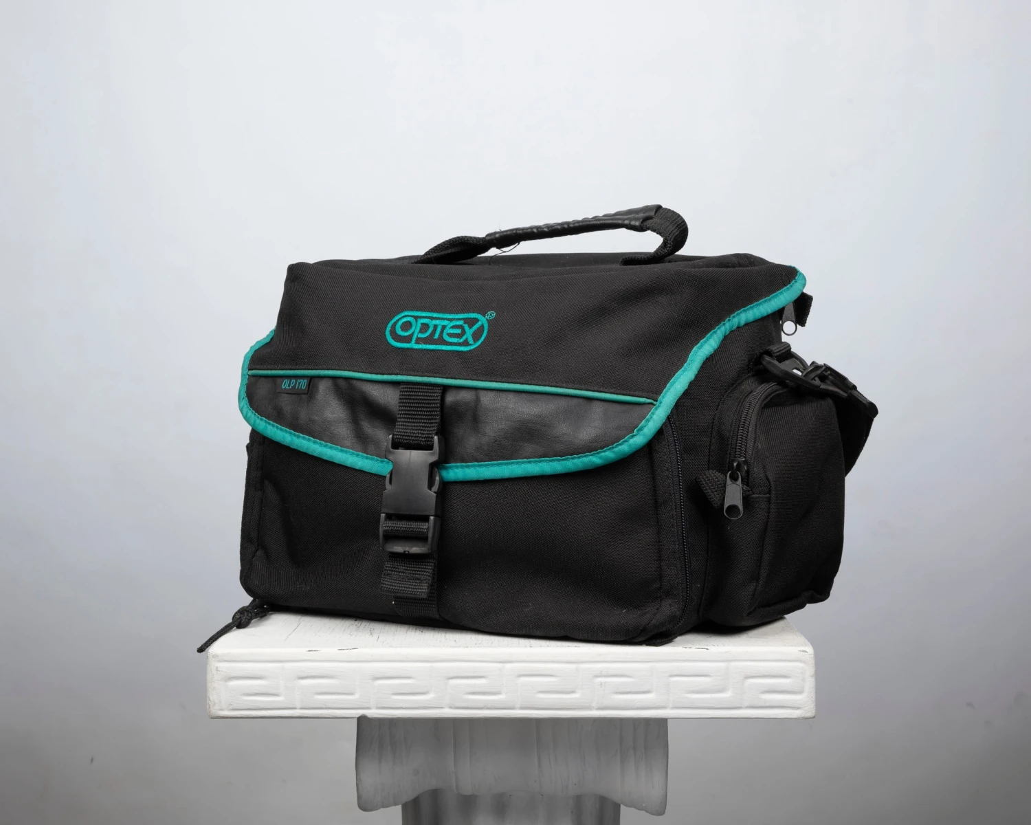 Optex Large Black And Green Camera Equipment Bag(Optex Large Black And Green Camera Equipment Bag) 2 Optex Large Black And Green Camera Equipment Bag(Optex Large Black And Green Camera Equipment Bag) - Image 2