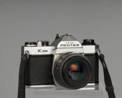 Pentax K1000 With SMC Pentax-F 50mm F1.7 Lens(Pentax K1000 With Smc Pentax F 50mm F1 7 Lenw)