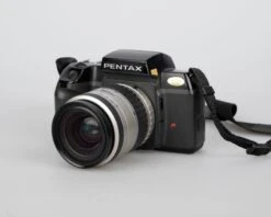 Pentax SF10 35mm SLR W/ SMC Pentax-FA 28-80mm Zoom Lens (serial 4195760)(Pentax Sf10 35mm Slr W Smc Pentax F 28mm F2 8 Compact Prime Lens Serial 4195760) -Vintage Camera Store pentax SF10 35mm film SLR 20240724 1905