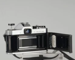 Pentax Spotmatic SP II W/ SMC Takumar 55mm F1.8 Lens + Leather Case // Modified For Modern Batteries(Copy Of Ricoh Singlex Ii Carl Zeiss Jena 50mm Lens) -Vintage Camera Store pentax Spotmatic SPII serial5088702 20201016 032