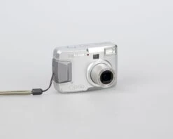 Pentax Optio 30 3.2 MP CCD Sensor Digicam W/ 1GB SD Card(Pentax Optio 30 3 2 Mp Ccd Sensor Digicam W 1gb Sd Card) -Vintage Camera Store pentax optio 30 32megapixel ccd digicam 20240812 2320