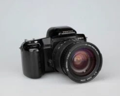 Pentax PZ-10 35mm SLR W/ Sigma 28-105mm F2.8-4 Lens (serial 5708409)(Pentax Pz 10 35mm Slr W Sigma 28 105mm F2 8 4 Lens Serial 5708409)