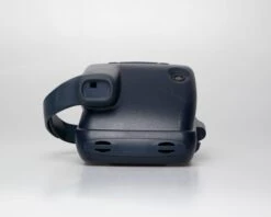 Polaroid 600 Instant Camera (serial KDQ3J93ECARA)(Polaroid 600 Instant Camera Serial Kdq3j93ecara) -Vintage Camera Store polaroid 600 instant film camera serial KDQ3J93ECARA 20250403 1