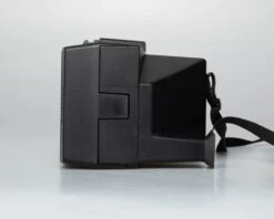 Polaroid Autofocus 660 Land Camera Instant Film Camera (serial C2Z07326NB)(Polaroid Autofocus 660 Land Camera Instant Film Camera Serial C2z07326nb) 14 Polaroid Autofocus 660 Land Camera Instant Film Camera (serial C2Z07326NB)(Polaroid Autofocus 660 Land Camera Instant Film Camera Serial C2z07326nb) -Vintage Camera Store polaroid 660landcamera instant film camera serial C2Z07326NB 20241229 3