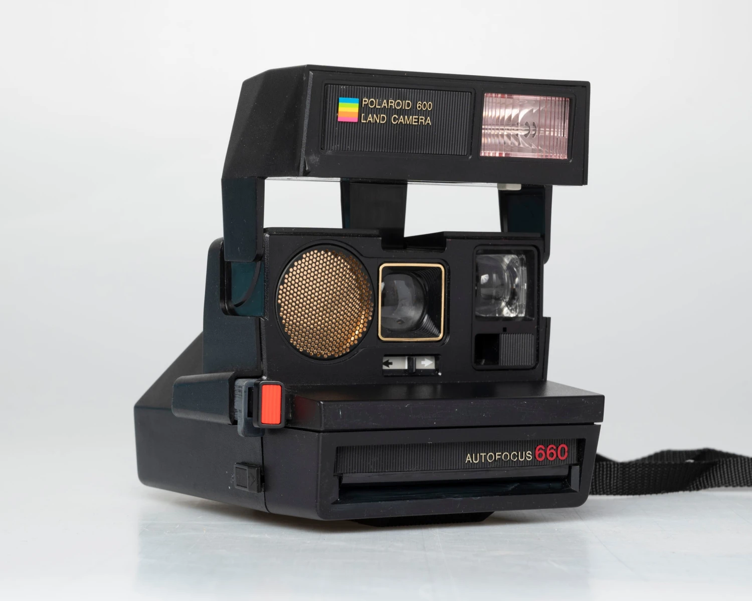 Polaroid Autofocus 660 Land Camera Instant Film Camera (serial C2Z07326NB)(Polaroid Autofocus 660 Land Camera Instant Film Camera Serial C2z07326nb) 3 Polaroid Autofocus 660 Land Camera Instant Film Camera (serial C2Z07326NB)(Polaroid Autofocus 660 Land Camera Instant Film Camera Serial C2z07326nb) - Image 3