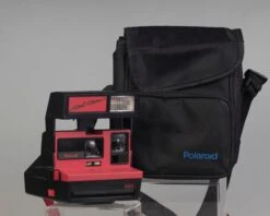 Red Polaroid 600 Cool Cam Instant Camera With Case(Red Polaroid 600 Cool Cam Instant Camera With Case)
