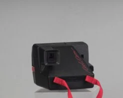 Red Polaroid 600 Cool Cam Instant Camera With Case(Red Polaroid 600 Cool Cam Instant Camera With Case) -Vintage Camera Store polaroid Cool cam red withcase 20210706 865