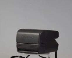 Polaroid OneStep AutoFocus Instant Camera W/original Box And Manual(Polaroid One Step Autofocus Instant Camera W Original Box And Manual) -Vintage Camera Store polaroid OneStep AutoFocus 20211115 239