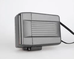 Polaroid OneStep Close-up 600 Instant Camera (serial M3X5322CCDA)(Polaroid Onestep Close Up 600 Instant Camera Serial M3x5322ccda) -Vintage Camera Store polaroid OneStep Closeup 600 instant camera serial M3X5322CCDA 20240106 462