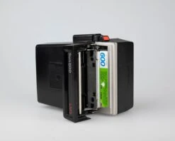 Polaroid Sun 600 LMS Instant Film Camera (serial D5E45858)(Polaroid Sun 600 Lms Instant Film Camera Serial D5e45858) -Vintage Camera Store polaroid SUN 600 LMS serial D5E45858 202212182873