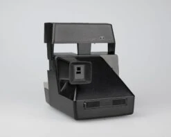 Polaroid Sun 600 LMS Instant Film Camera (serial D5E45858)(Polaroid Sun 600 Lms Instant Film Camera Serial D5e45858) -Vintage Camera Store polaroid SUN 600 LMS serial D5E45858 202212182875