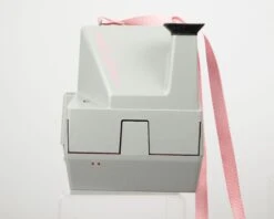 Grey And Pink Polaroid 600 Cool Cam Instant Camera (serial C8W38593)(Grey And Pink Polaroid 600 Cool Cam Instant Camera Serial C8w38593) -Vintage Camera Store polaroid cool cam serial C8W38593 202209171777