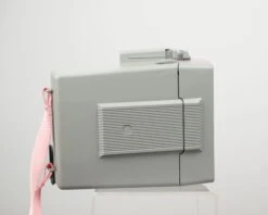 Grey And Pink Polaroid 600 Cool Cam Instant Camera (serial C8W38593)(Grey And Pink Polaroid 600 Cool Cam Instant Camera Serial C8w38593) -Vintage Camera Store polaroid cool cam serial C8W38593 202209171780