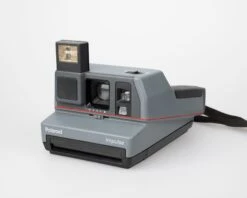 Polaroid Impulse Instant Camera (serial F4K34277VECB)(Polaroid Impulse Instant Camera Serial F4k34277vecb) -Vintage Camera Store polaroid impulse 600 instant filim camera serial F4K34277VECB 202304253890
