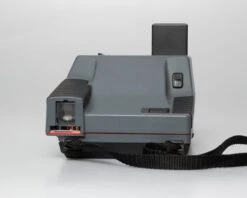Polaroid Impulse Instant Camera (serial D2C4819UNDCB)(Polaroid Impulse Instant Camera Serial D2c4819undcb) -Vintage Camera Store polaroid impulse 600 instant film camera serial D2C4819UNDCB 20250106 1