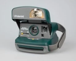 Polaroid 600 OneStep Express Instant Camera(Polaroid 600 Onestep Express Instant Camera) -Vintage Camera Store polaroid onestepExpress green 202302273252