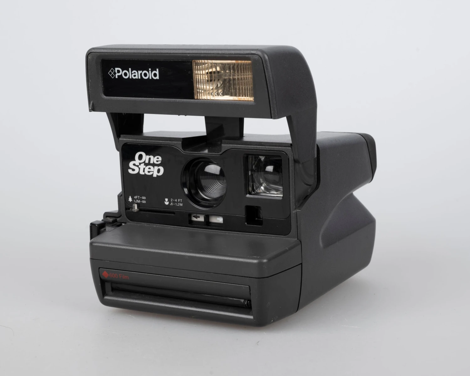 Polaroid One Step 600 Instant Camera (G708Q5ENVDDA)(Polaroid One Step 600 Instant Camera G708q5envdda) 4 Polaroid One Step 600 Instant Camera (G708Q5ENVDDA)(Polaroid One Step 600 Instant Camera G708q5envdda) - Image 4