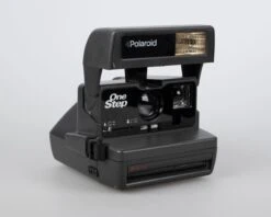 Polaroid One Step 600 Instant Camera (G708Q5ENVDDA)(Polaroid One Step 600 Instant Camera G708q5envdda) 11 Polaroid One Step 600 Instant Camera (G708Q5ENVDDA)(Polaroid One Step 600 Instant Camera G708q5envdda) -Vintage Camera Store polaroid onestep 600 instant film camera serial G708Q5ENVDDA 20240912 2416