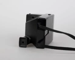Polaroid One Step (original) Users SX-70 Instant Film (serial CVH821DA)(Polaroid One Step Original Users Sx 70 Instant Film Serial Cvh821da) -Vintage Camera Store polaroid onestep rainbow serial CVH821DA 20240325 1245