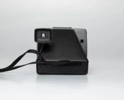 Polaroid One Step (original) Uses SX-70 Instant Film (serial CVC914DA)(Polaroid One Step Original Users Sx 70 Instant Film Serial Cvc914da) -Vintage Camera Store polaroid onestep sx70 instant film camera serial CVC914DA 20241229 2