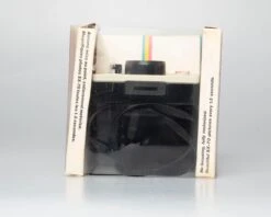 Polaroid One Step (original) Uses SX-70 Instant Film (serial CVC914DA)(Polaroid One Step Original Users Sx 70 Instant Film Serial Cvc914da) -Vintage Camera Store polaroid onestep sx70 instant film camera serial CVC914DA 20241229 8