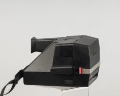 Polaroid Sun 600 LMS Instant Film Camera(Polaroid Sun 600 Lms Instant Film Camera) -Vintage Camera Store polaroid sun600LMS instantcamera serKAR00101NC 20200618 331