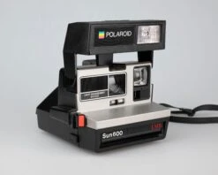 Polaroid Sun 600 LMS Instant Film Camera (serial K3Q39243NA)(Polaroid Sun 600 Lms Instant Film Camera Serial K3q39243na) -Vintage Camera Store polaroid sun600LMS serial K3Q39243NA 202302273263