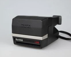 Polaroid Sun 600 LMS Instant Film Camera (serial K3Q39243NA)(Polaroid Sun 600 Lms Instant Film Camera Serial K3q39243na) -Vintage Camera Store polaroid sun600LMS serial K3Q39243NA 202302273265