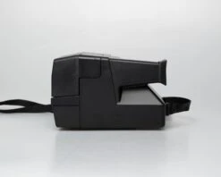 Polaroid Autofocus 660 Land Camera Instant Film Camera (serial A5W57400ND)(Polaroid Autofocus 660 Land Camera Instant Film Camera Serial A5w57400nd) -Vintage Camera Store polaroid sun660 instantfilmcamera serial A5W57400ND 20250618 4